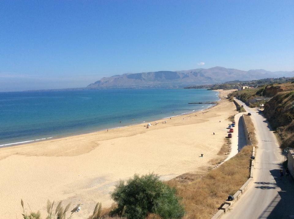 Casa Vacanze Aurora Balestrate Luaran gambar